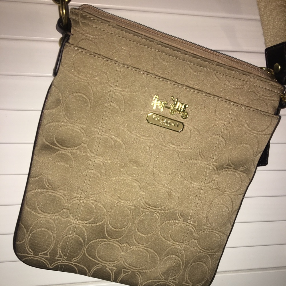 Coach Satchel in Beige with adjustable strap